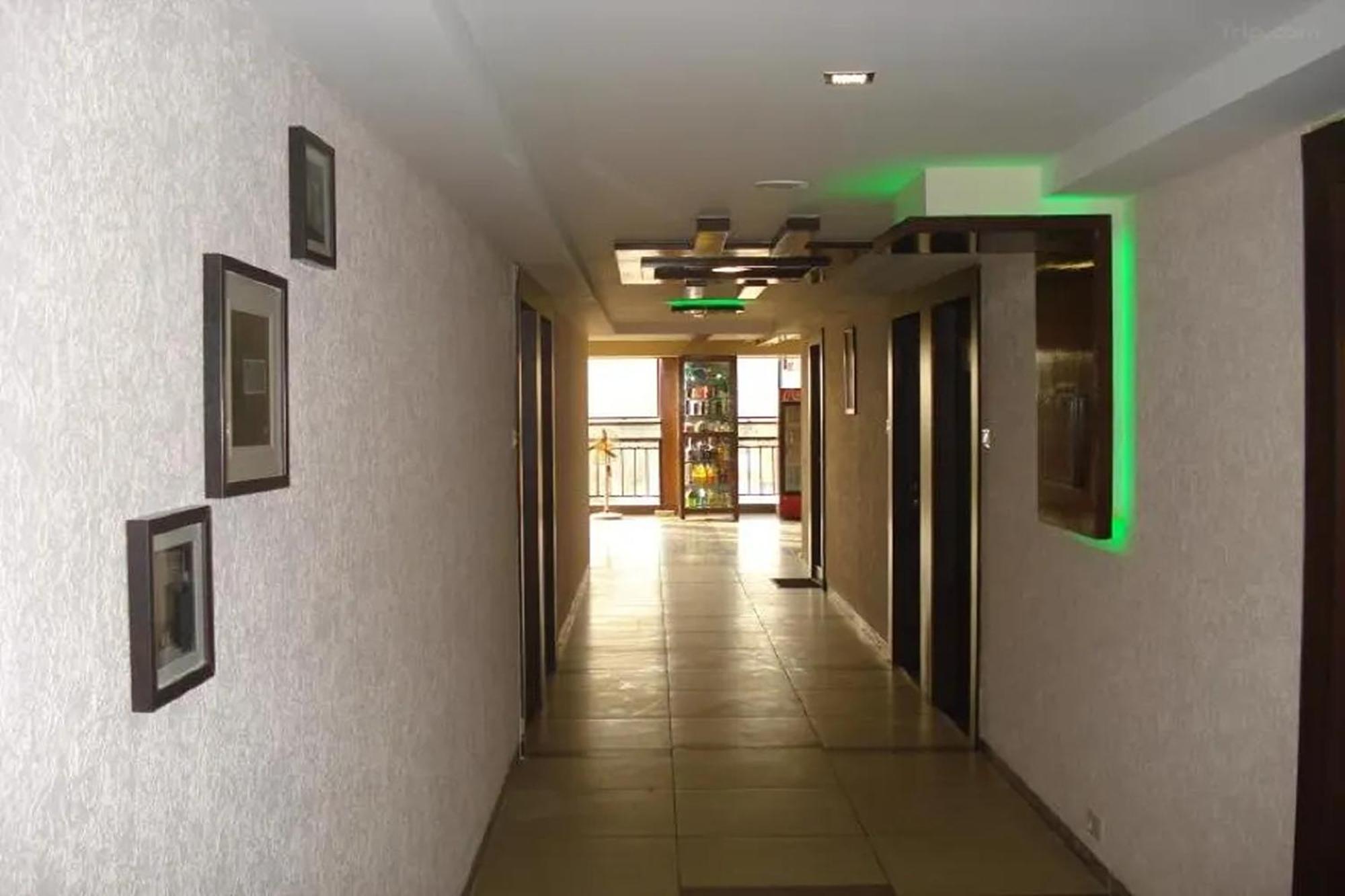 Hotel Shailly Inn Ahmedabad Exterior foto